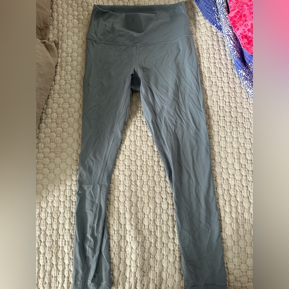 Lululemon cropped leggings
